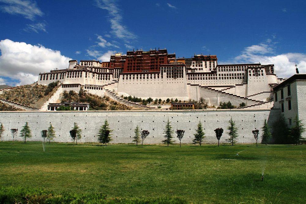 Four Points By Sheraton Lhasa Exterior photo